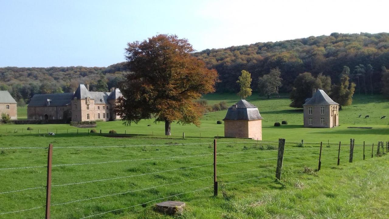 Gite Tante Aurore Et Chambres D'Hotes Chemery-Chehery Exterior foto